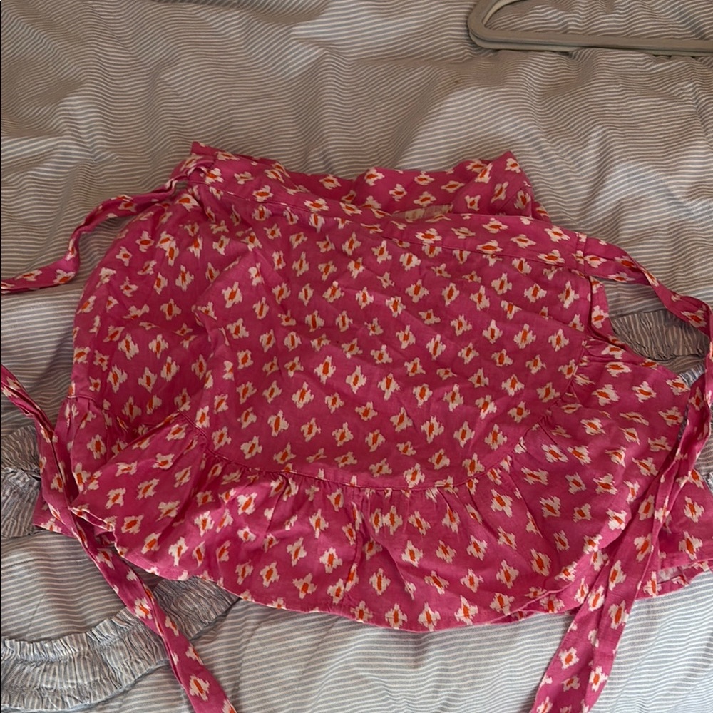Aerie Pink and White Patterned Wrap Skirt